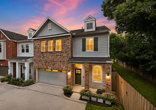 4th image of 4926 Ella Blvd, Houston, TX 77018 | MLS# 89457098