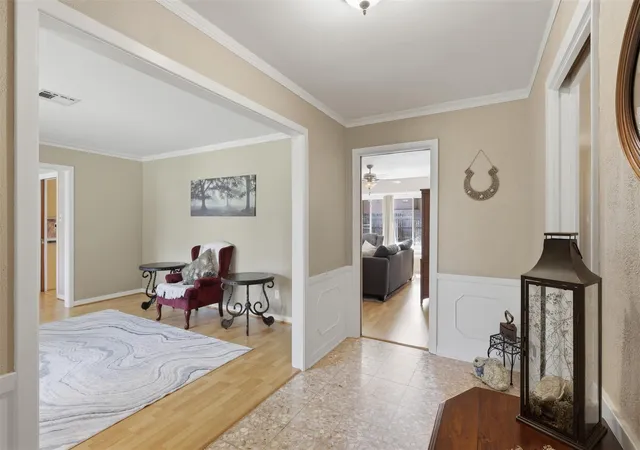 Photo 3 of Single family home for sale at 8535 Dover St, Houston, TX 77061 | MLS# 86534112 | Listing updated on 2026-09-11