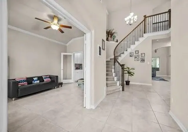 5th image of 127 Round Lake Dr, Rosenberg, TX 77469 | MLS# 35478022