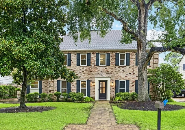 1st image of 14810 Chadbourne Dr, Houston, TX 77079 | MLS# 77693207