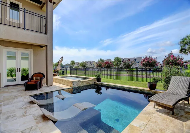 Photo 1 of Single family home for sale at 729 Pegasus Ln, League City, TX 77573 | MLS# 75994084 | Listing updated on 2026-09-01