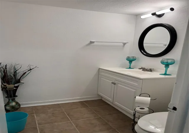 Photo 3 of Townhouse for sale at 2924 Camelot Ln, Missouri City, TX 77459 | MLS# 9019051 | Listing updated on 2026-08-31