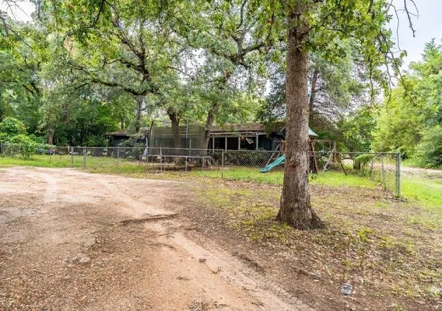 50th image of 6502 Wagontree Trl, Athens, TX 75751 | MLS# 83391140