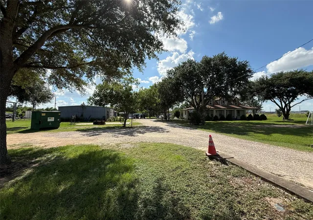 4th image of 5709 Stockdick School Rd, Katy, TX 77449 | MLS# 95891645