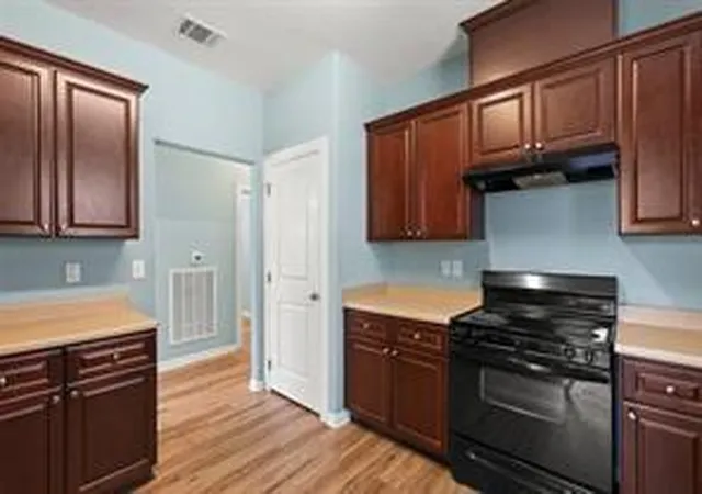 Photo 3 of Single family home for sale at 331 6th Street, Dickinson, TX 77539 | MLS# 40728554 | Listing updated on 2026-09-14