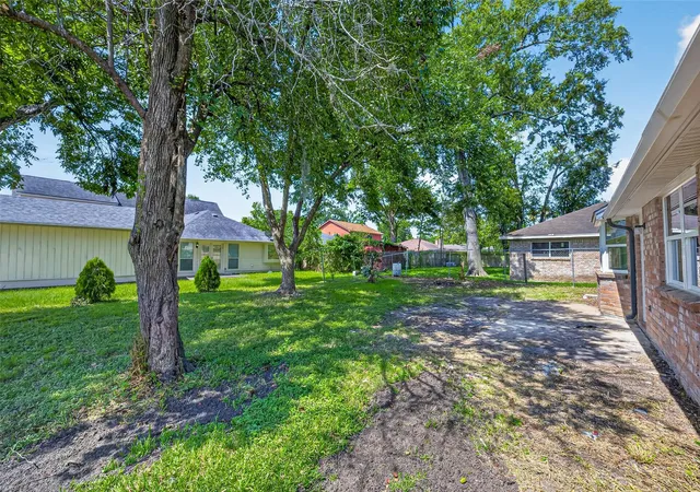 46th image of 8438 Gallahad St, Houston, TX 77078 | MLS# 38691621