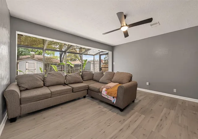 Photo 4 of Single family home for sale at 16643 Seawolf Dr, Houston, TX 77062 | MLS# 43337827 | Listing updated on 2026-08-14