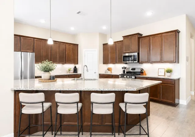 4th image of 6922 Goldstrum Wy, Katy, TX 77493 | MLS# 33881342