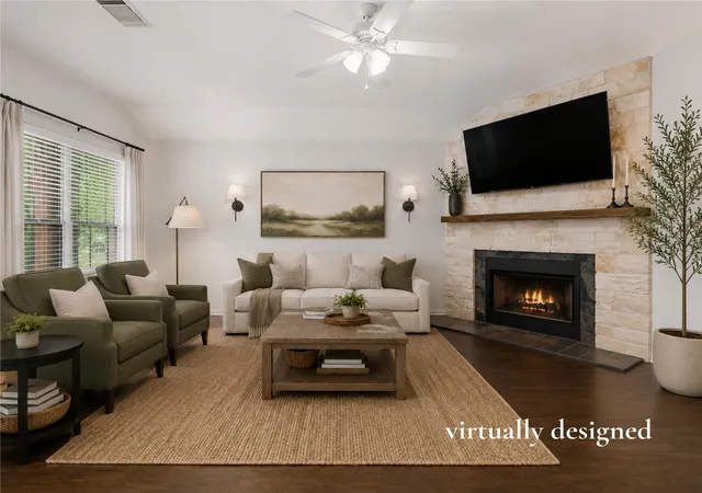 Photo 4 of Single family home for sale at 11366 Glenforest Dr, Montgomery, TX 77356 | MLS# 26626472 | Listing updated on 2026-09-18