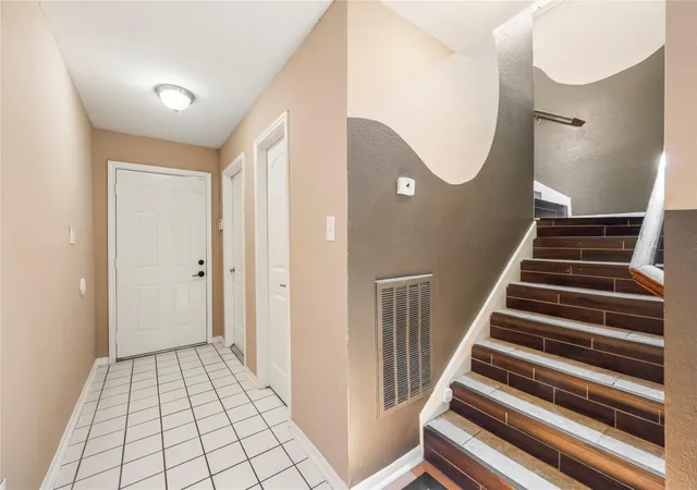 4th image of 11311 Harwin Dr, Houston, TX 77072