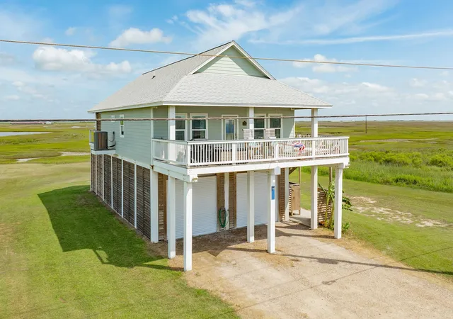 2nd image of 2631 Blue Water Hwy, Freeport, TX 77541 | MLS# 74909191