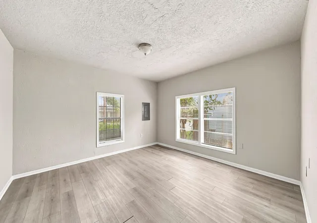 Photo 3 of Single family home for sale at 605 W Cleveland St, Baytown, TX 77520 | MLS# 27408864 | Listing updated on 2026-09-15
