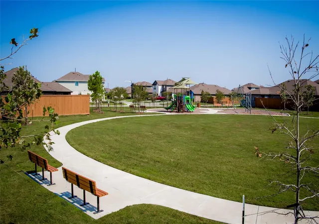 29th image of 1882 Glacier Gorge Trl, Dayton, TX 77535 | MLS# 3843609
