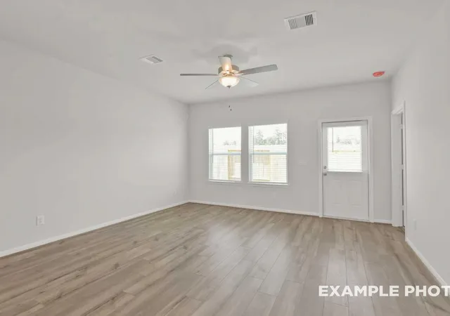 4th image of 1987 Brookpointe Ln, Dayton, TX 77535 | MLS# 77091528