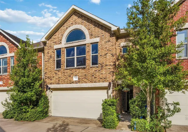 5th image of 3635 Main Plaza Dr, Houston, TX 77025 | MLS# 20237239