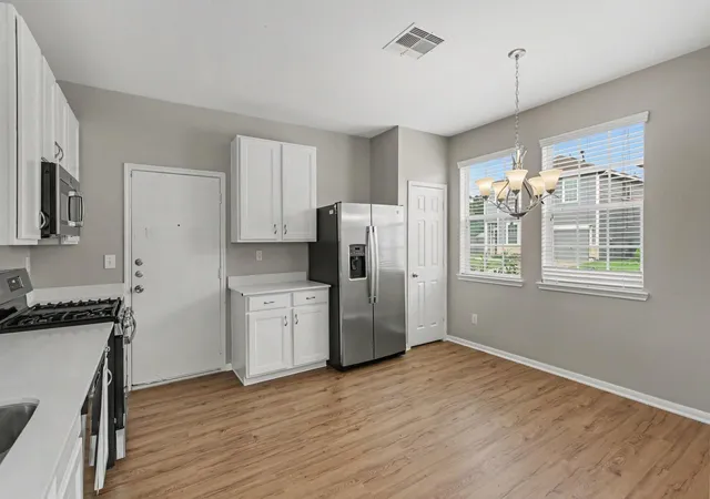 Photo 4 of Single family home for sale at 3915 Mossy Spring Ln, Spring, TX 77388 | MLS# 2909212 | Listing updated on 2026-08-13