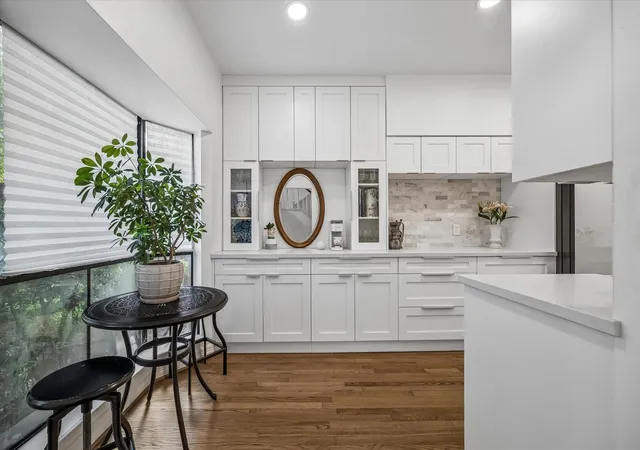4th image of 701 Bering Dr #1501, Houston, TX 77057 | MLS# 55992430