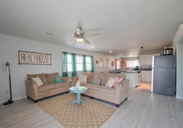 Photo 3 of Single family home for sale at 510 Oyster St, Freeport, TX 77541 | MLS# 42635373 | Listing updated on 2026-08-21