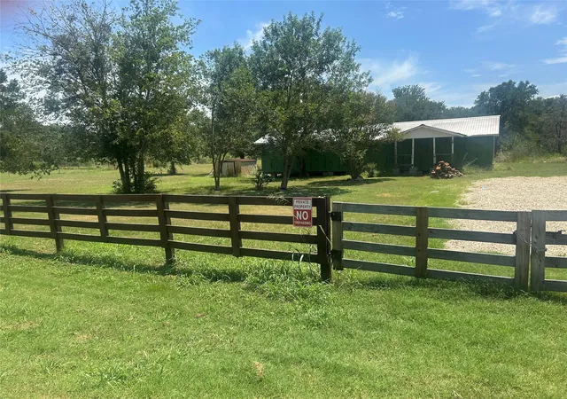 4th image of 2175 Old Hwy 20, Mc Dade, TX 78650 | MLS# 9667936