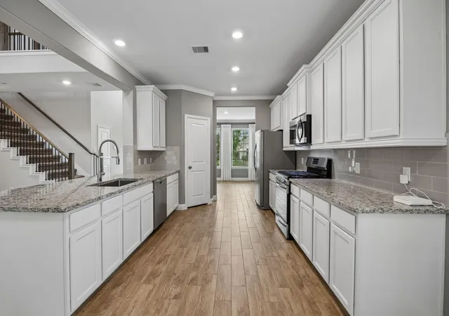 Photo 4 of Single family home for sale at 15227 Deseo Dr, Conroe, TX 77302 | MLS# 25186621 | Listing updated on 2026-09-11