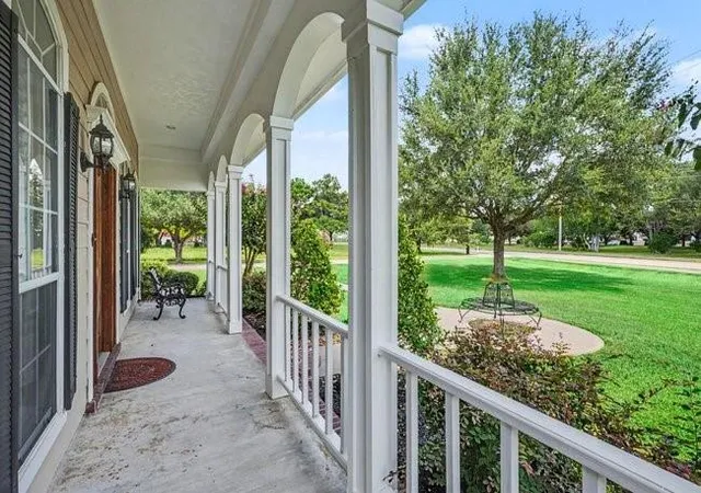 2nd image of 5400 W Orange St, Pearland, TX 77581 | MLS# 66631440