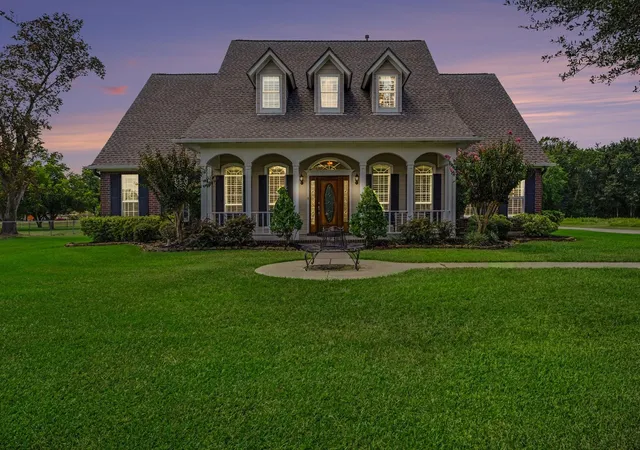 50th image of 5400 W Orange St, Pearland, TX 77581 | MLS# 66631440