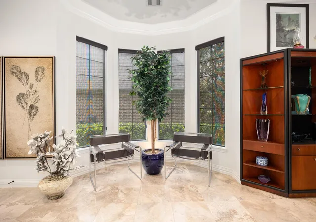 Photo 4 of Single family home for sale at 195 Oarwood Pl, Spring, TX 77389 | MLS# 25709846 | Listing updated on 2026-09-13