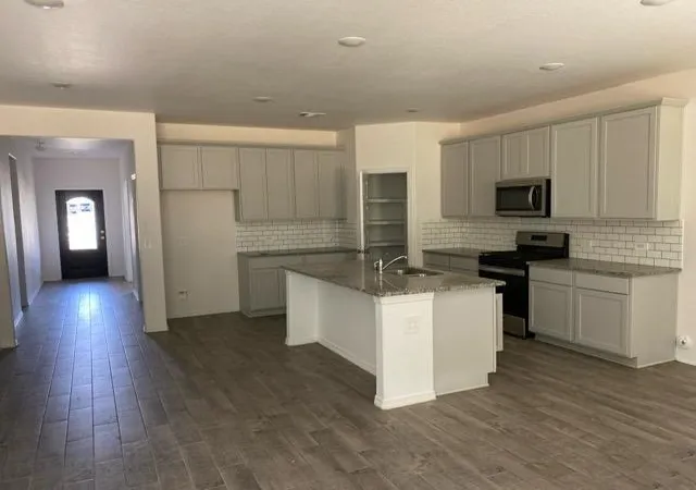 Photo 2 of Sale Pending at 14207 Cypress Laurel Ct, Conroe, TX 77303 | MLS# 5412108 | Listing updated on 2026-09-19
