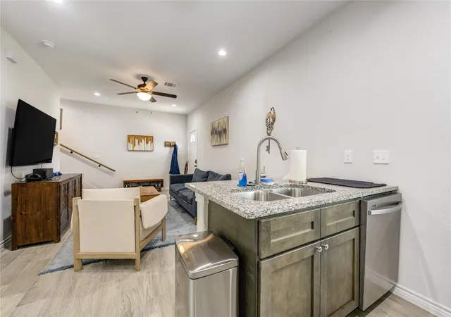 Photo 3 of Single family home for sale at 849 Queenswood, Montgomery, TX 77316 | MLS# 29087067 | Listing updated on 2026-09-06