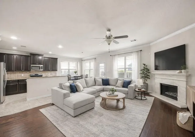 1st image of 13722 Mckinney Creek Ln, Houston, TX 77044 | MLS# 56327761