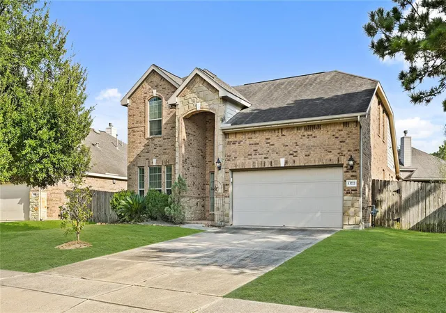 3rd image of 13722 Mckinney Creek Ln, Houston, TX 77044 | MLS# 56327761