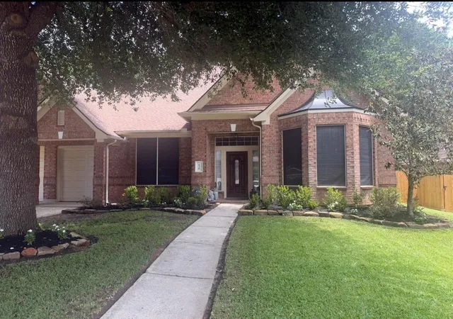 Photo 2 of Single family home for sale at 1538 Cafe Dumonde, Conroe, TX 77304 | MLS# 32191448 | Listing updated on 2026-09-17