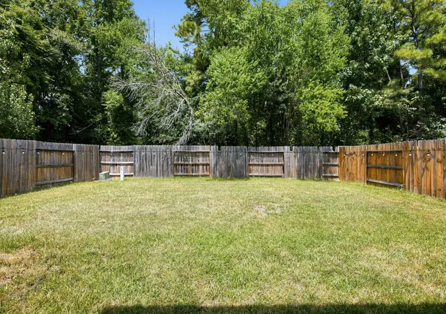 21st image of 13519 Smith Lake Ln, Houston, TX 77044 | MLS# 78889830