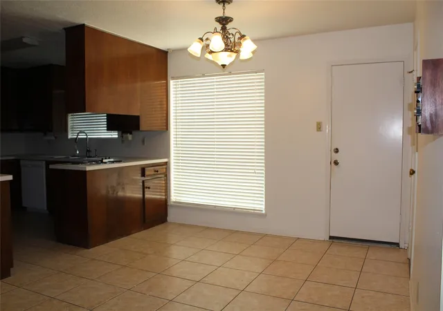 Photo 3 of Single family home for sale at 13322 Queensride Ln, Houston, TX 77070 | MLS# 66120416 | Listing updated on 2026-08-29