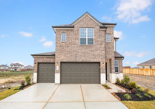 Photo 2 of Single family home for sale at 2019 Emerald Lake Trl, Dayton, TX 77535 | MLS# 56846349 | Listing updated on 2026-08-17