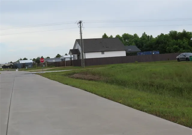 Photo 2 of Land for sale at 517 Road 5704, Cleveland, TX 77327 | MLS# 42159383 | Listing updated on 2026-08-11