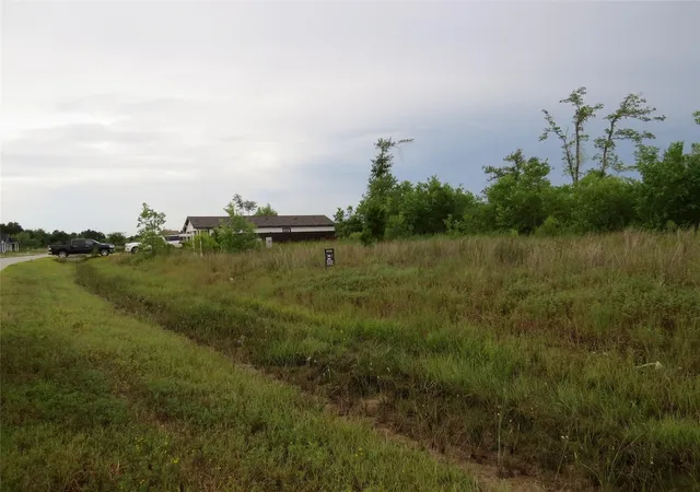 Photo 3 of Land for sale at 517 Road 5704, Cleveland, TX 77327 | MLS# 42159383 | Listing updated on 2026-08-11