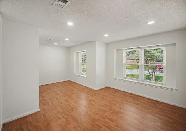 4th image of 1909 Adams St, Alvin, TX 77511 | MLS# 23084962