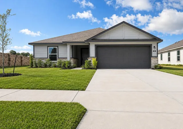 1st image of 501 Oak Chase Ave, Dayton, TX 77535 | MLS# 84421472