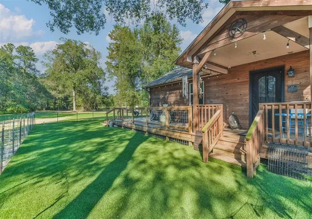 3rd image of 24237 Creekwood Dr, Splendora, TX 77372 | MLS# 92111636