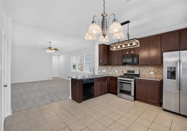 Photo 2 of Single family home for sale at 2411 Cactus Bnd Dr, Humble, TX 77396 | MLS# 34837604 | Listing updated on 2026-08-14