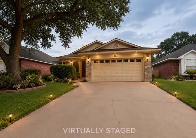 1st image of 303 Scenic Brook St, Brenham, TX 77833 | MLS# 88946079
