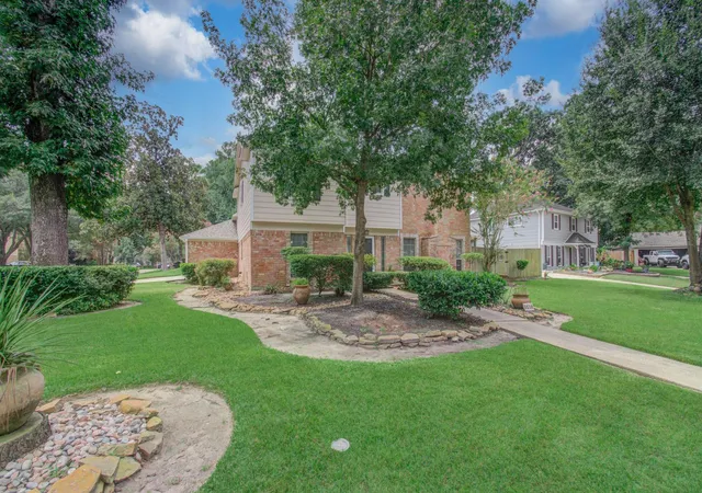 Photo 3 of Single family home for sale at 5510 Moosewood Ct, Humble, TX 77346 | MLS# 19535500 | Listing updated on 2026-09-10
