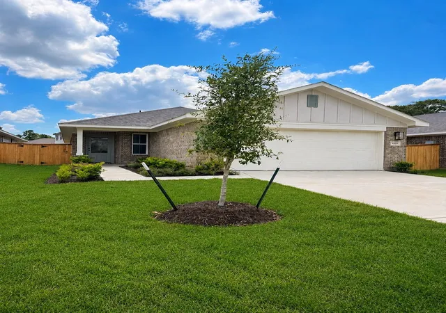Photo 1 of Single family home for sale at 9308 Hard Rock Rd, Conroe, TX 77303 | MLS# 23643679 | Listing updated on 2026-09-03