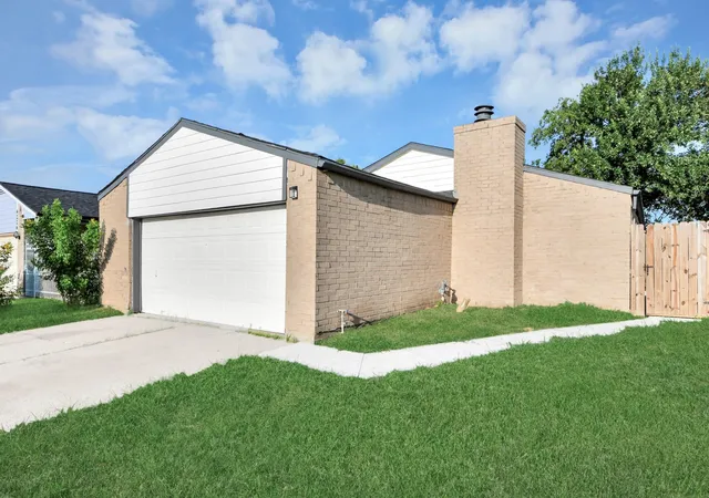 37th image of 4222 Alief Village Dr, Houston, TX 77072 | MLS# 73699628