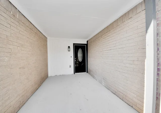 3rd image of 4222 Alief Village Dr, Houston, TX 77072 | MLS# 73699628