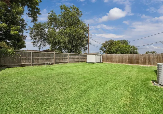 30th image of 3807 Ramsey Dr, Pasadena, TX 77503 | MLS# 69597155