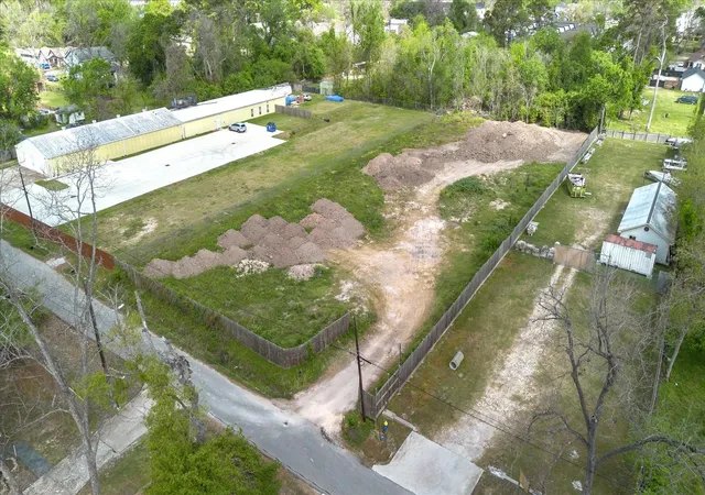 2nd image of 772 Davidson St, Houston, TX 77091 | MLS# 61594708