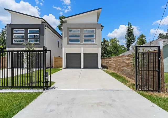 1st image of 7321 Laura Koppe Rd, Houston, TX 77028 | MLS# 2381266