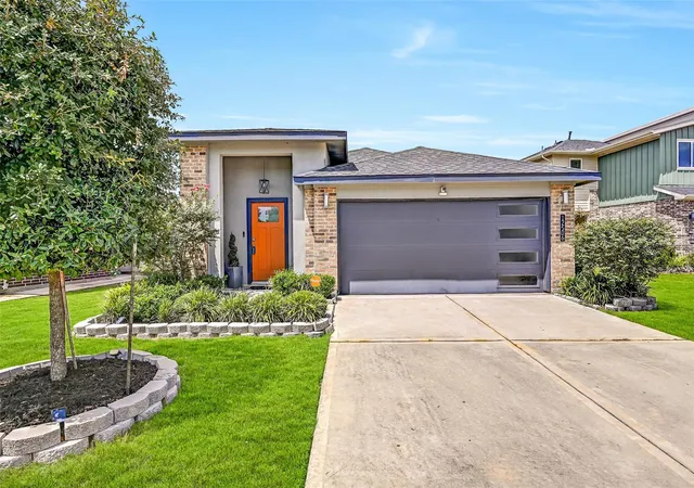 1st image of 12506 Walmgate Ct, Houston, TX 77047 | MLS# 57507753